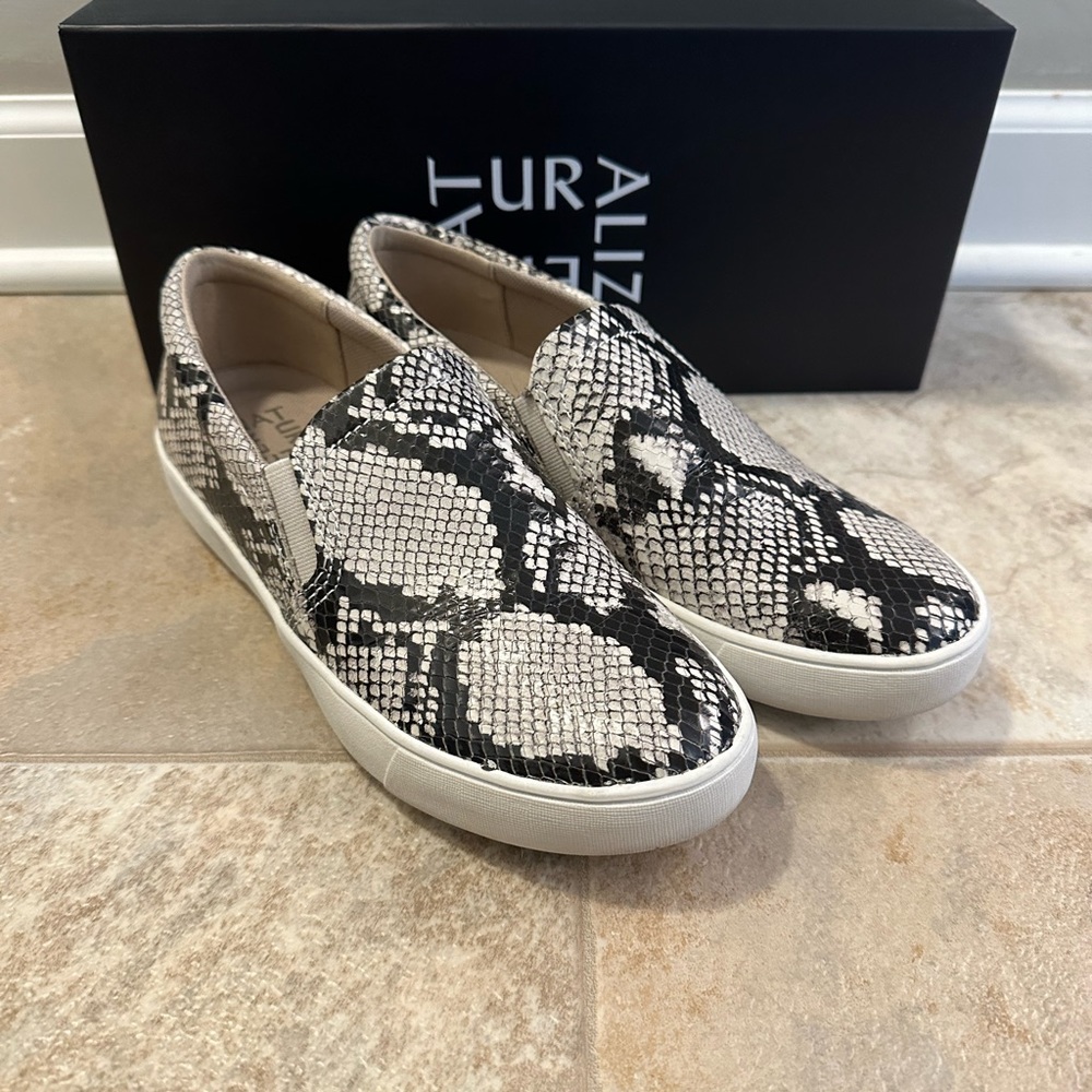 Naturalizer Slip-on Sneakers - Size 7